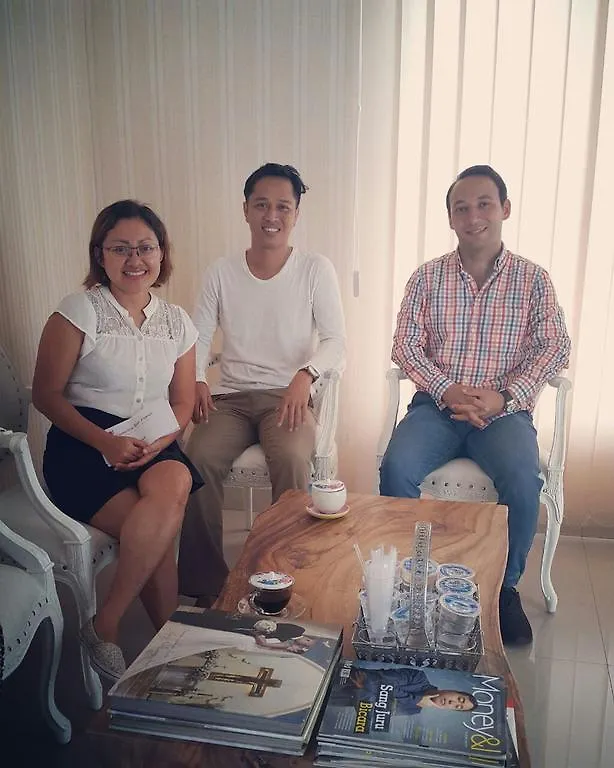 Privatunterkunft Wika Bali Beach House Jimbaran