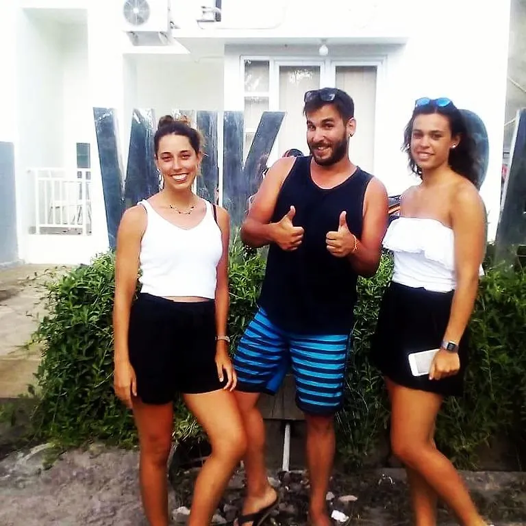 Privatunterkunft Wika Bali Beach House Jimbaran