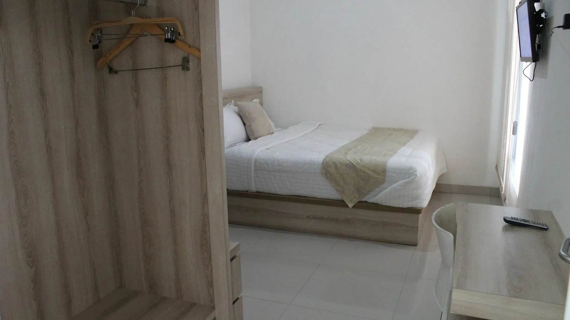 Wika Bali Beach House 짐바란 0*,